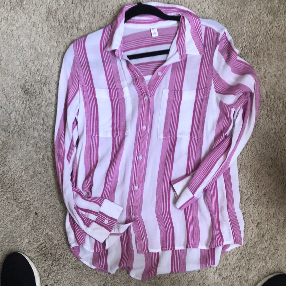 BP small collared shirt. Pink striped
